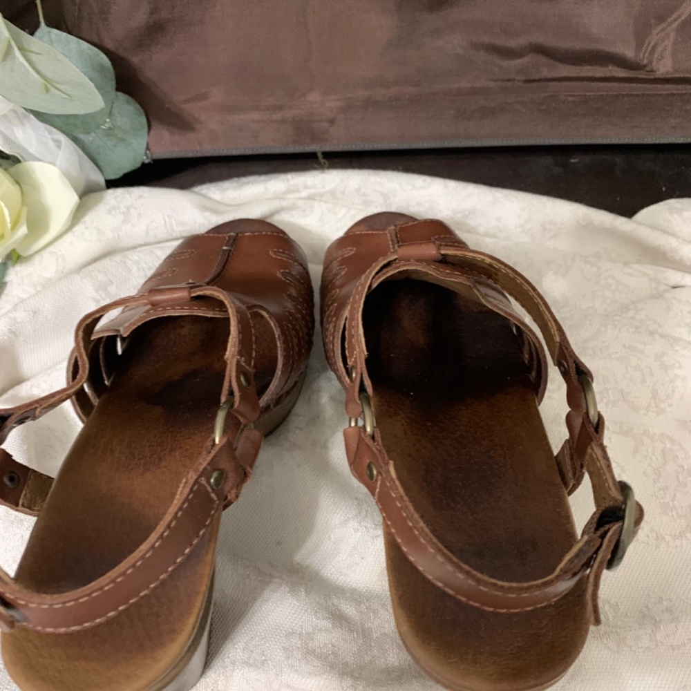 Dansko Randy Slingback Sandals - Picture 4 of 8